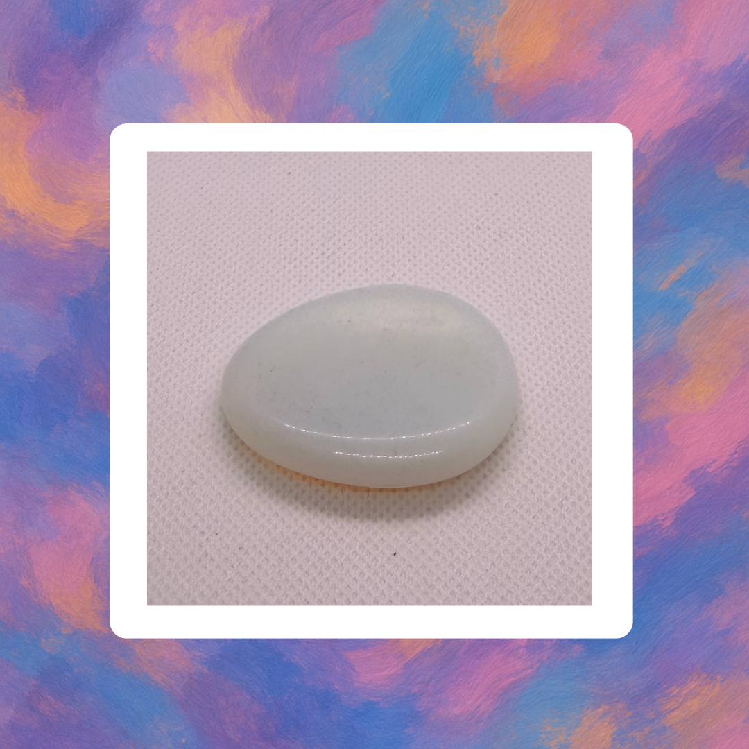 Pierre de Sérénité opale blanche – Ancrage, Calme et Énergie Positive