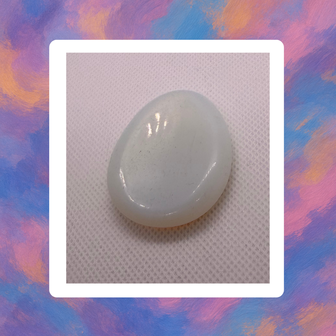 Pierre de Sérénité opale blanche – Ancrage, Calme et Énergie Positive