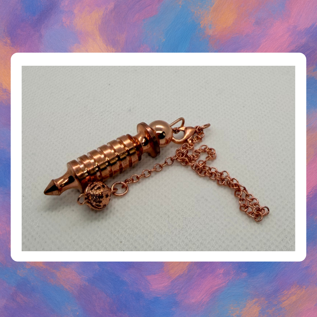 Pendule Égyptien Couleur Cuivre – Ancrage, Sagesse et Canalisation